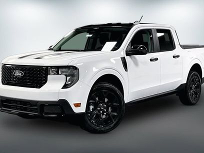New 2026 Ford Maverick XLT w/ Equipment Group 301A