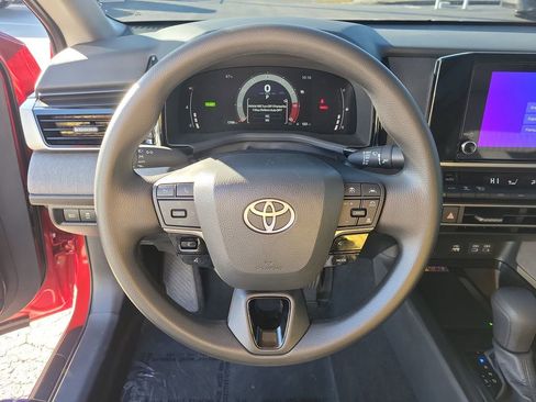 Used 2026 Toyota Camry LE image 26