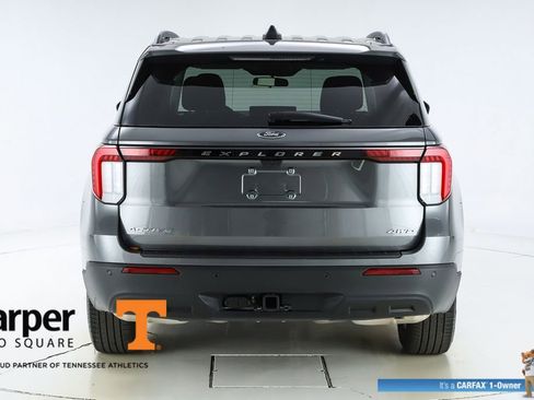 Used 2025 Ford Explorer Active image 47