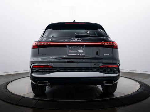 Certified 2025 Audi Q5 Premium w/ Convenience Package image 21