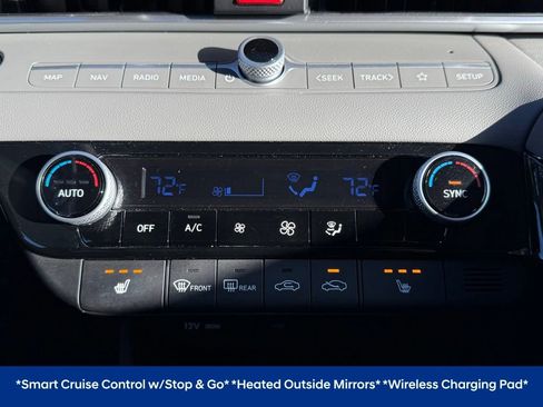 Certified 2023 Hyundai Elantra SEL w/ Convenience Package image 6