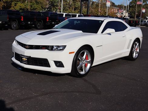 Used 2015 Chevrolet Camaro SS image 23
