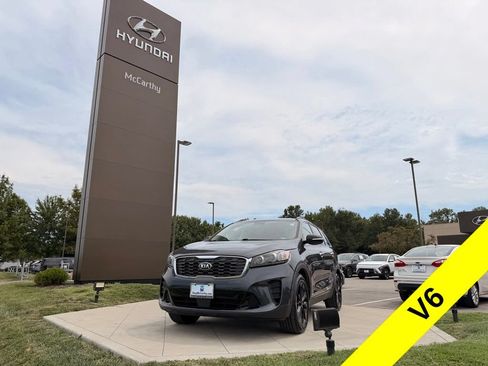 Used 2020 Kia Sorento S AWD/4WD image 1