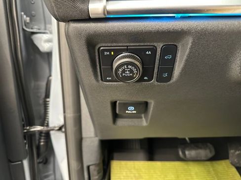 New 2026 Ford Expedition Tremor image 40