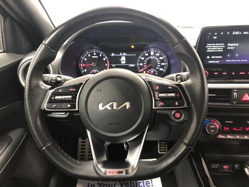 Used 2023 Kia Forte GT-Line w/ GT-Line Premium Package FWD image 15