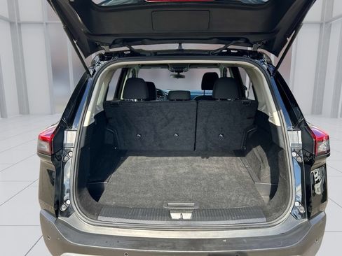 Used 2023 Nissan Rogue S AWD/4WD image 14