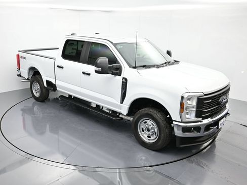 New 2026 Ford F250 XL w/ XL Chrome Package AWD/4WD image 33