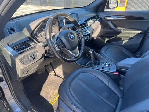 Used 2018 BMW X1 xDrive28i image 5