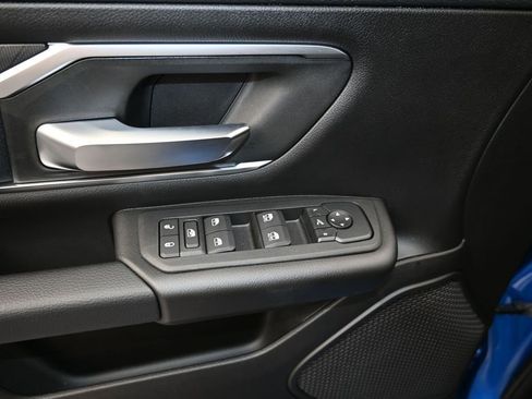 New 2026 RAM 1500 4x4 Crew Cab image 11