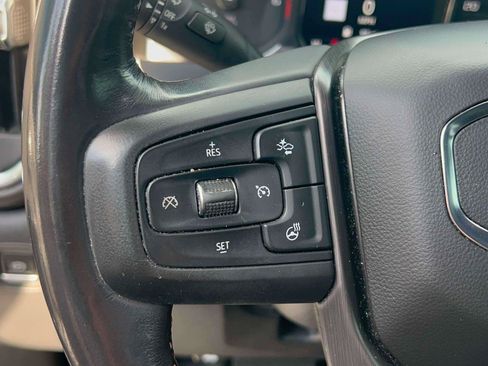 Used 2021 GMC Sierra 1500 AT4 w/ AT4 Value Package AWD/4WD image 17