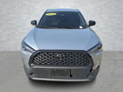Used 2023 Toyota Corolla Cross L image 3