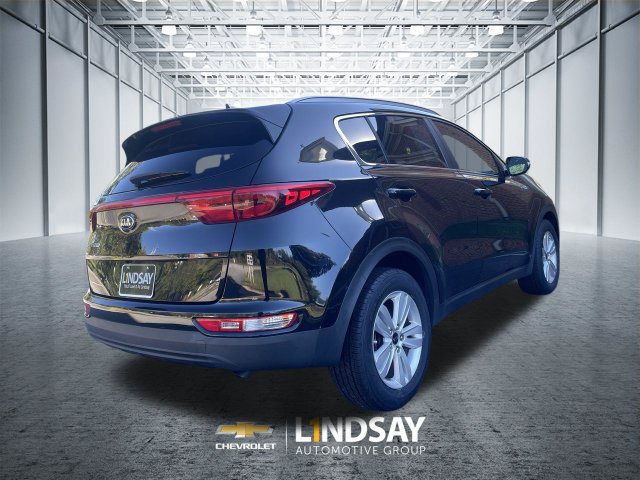 Used 2018 Kia Sportage LX w/ LX Technology Package FWD image 8