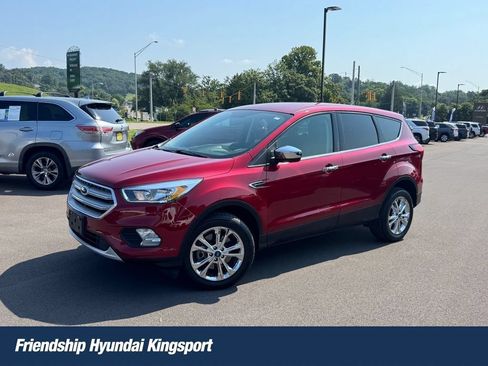 Used 2019 Ford Escape SE AWD/4WD image 1