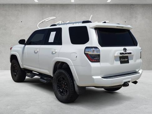 Used 2020 Toyota 4Runner SR5 Premium w/ Moonroof Package AWD/4WD image 14