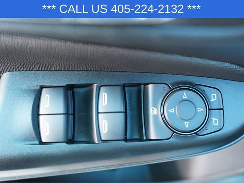 Used 2025 Buick Envista Preferred image 30