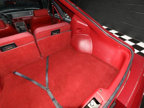Used 1990 Ford Mustang GT RWD image 46