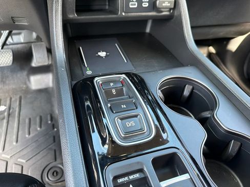 Certified 2025 Honda Pilot EX-L image 13