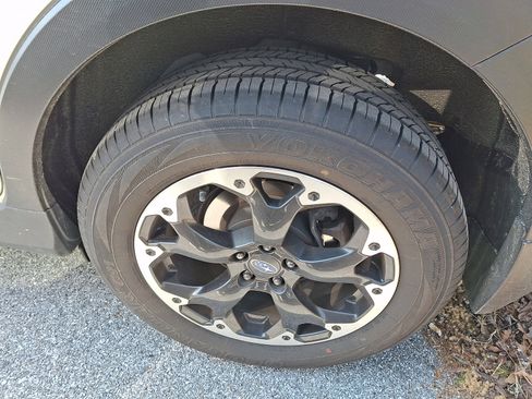 Used 2021 Subaru Crosstrek 2.0i Premium w/ Popular Package #3 image 5