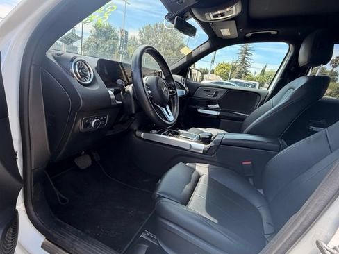 Used 2023 Mercedes-Benz GLB 250 image 6