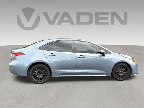 Used 2024 Toyota Corolla LE FWD image 22