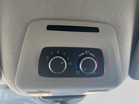 Used 2024 Ford Transit 350 XLT RWD image 22