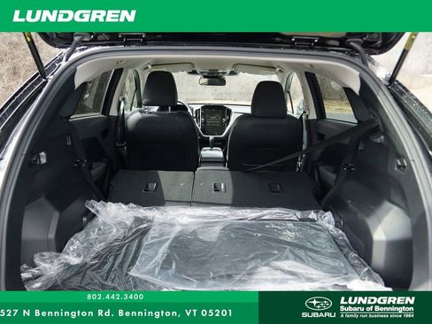 Used 2024 Subaru Crosstrek 2.0i Premium image 25