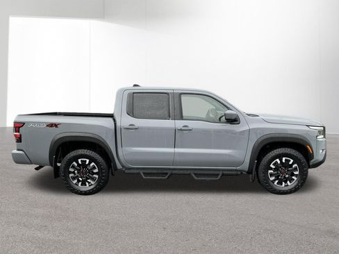 Used 2023 Nissan Frontier PRO-4X w/ Tow Package AWD/4WD image 8