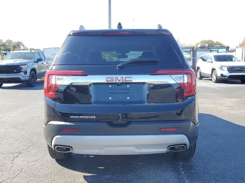 Used 2023 GMC Acadia SLT image 5