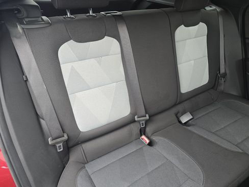 Used 2024 Chevrolet Trax RS FWD image 24