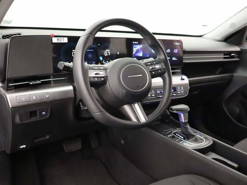 Used 2026 Hyundai Kona SEL Sport FWD image 14