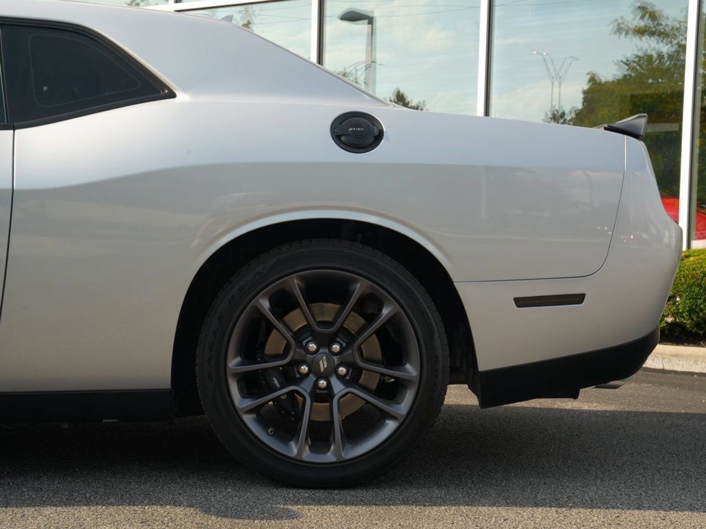 Used 2023 Dodge Challenger R/T Scat Pack RWD image 8