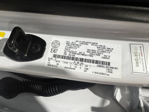Used 2021 Ford F150 Lariat w/ Equipment Group 502A High AWD/4WD image 43