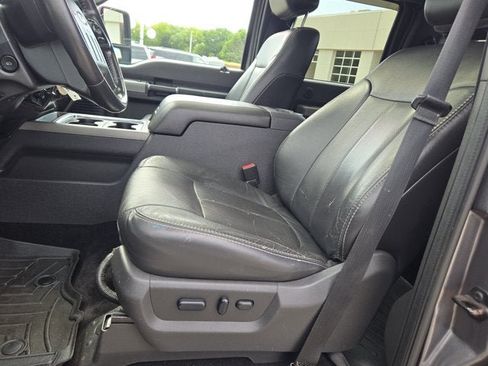 Used 2012 Ford F250 Lariat w/ Lariat Ultimate Pkg AWD/4WD image 24