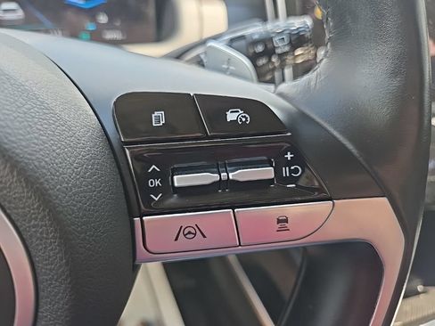 Used 2022 Hyundai Tucson Limited AWD/4WD image 45