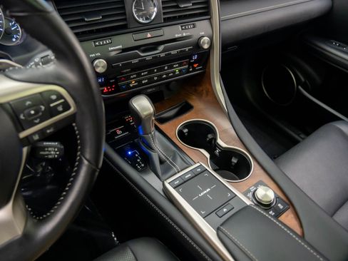 Used 2021 Lexus RX 450hL AWD w/ Premium Package image 11