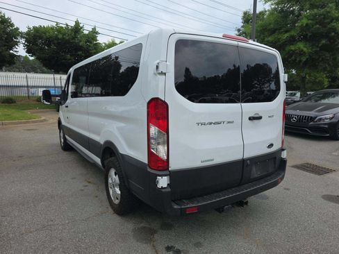 Used 2021 Ford Transit 350 148 Low Roof Wagon RWD image 4