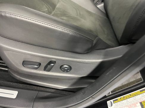 Used 2024 Nissan Ariya ENGAGE e-4ORCE image 23