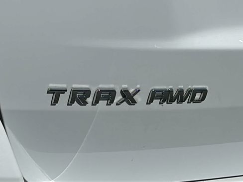 Used 2022 Chevrolet Trax LT w/ Sport Edition AWD/4WD image 28
