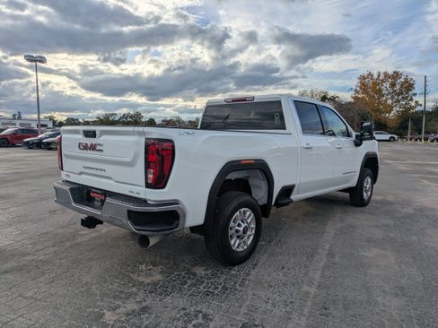 New 2026 GMC Sierra 2500 SLE image 5