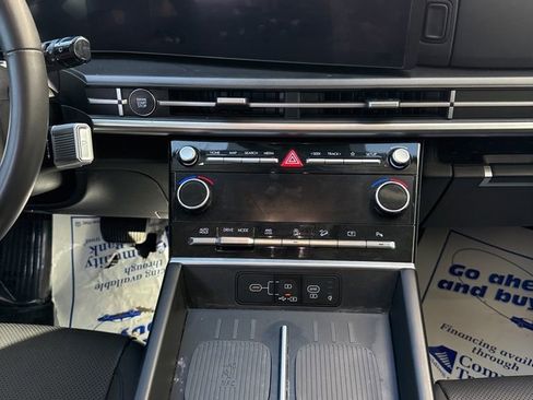 Used 2024 Hyundai Santa Fe XRT image 13