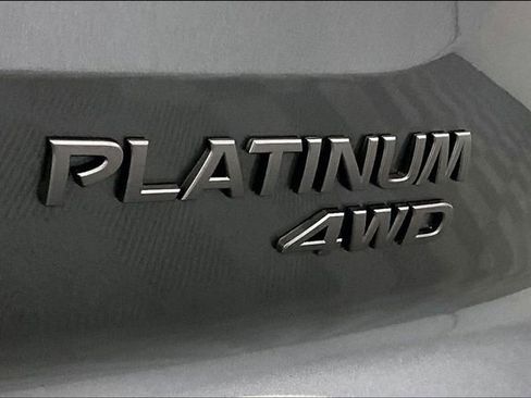 New 2026 Nissan Pathfinder Platinum image 19