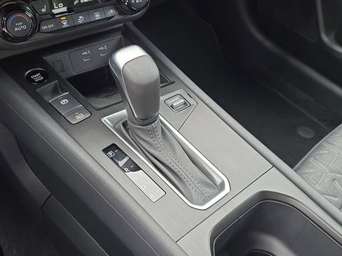 New 2026 Nissan Kicks SV w/ Cold Weather Package FWD image 25
