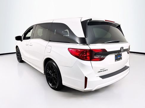 Used 2025 Honda Odyssey Sport-L image 5