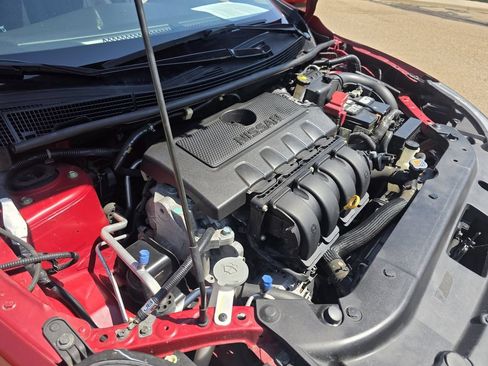 Used 2016 Nissan Sentra SV FWD image 31