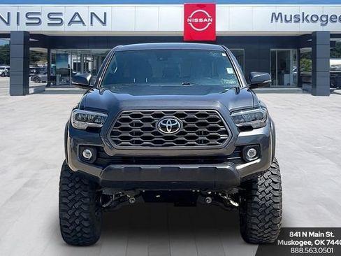 Used 2023 Toyota Tacoma TRD Off-Road AWD/4WD image 2