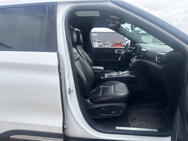 Used 2020 Ford Explorer Limited w/ Class III Trailer Tow Package AWD/4WD image 19