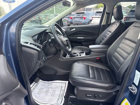 Used 2018 Ford Escape SEL FWD image 22