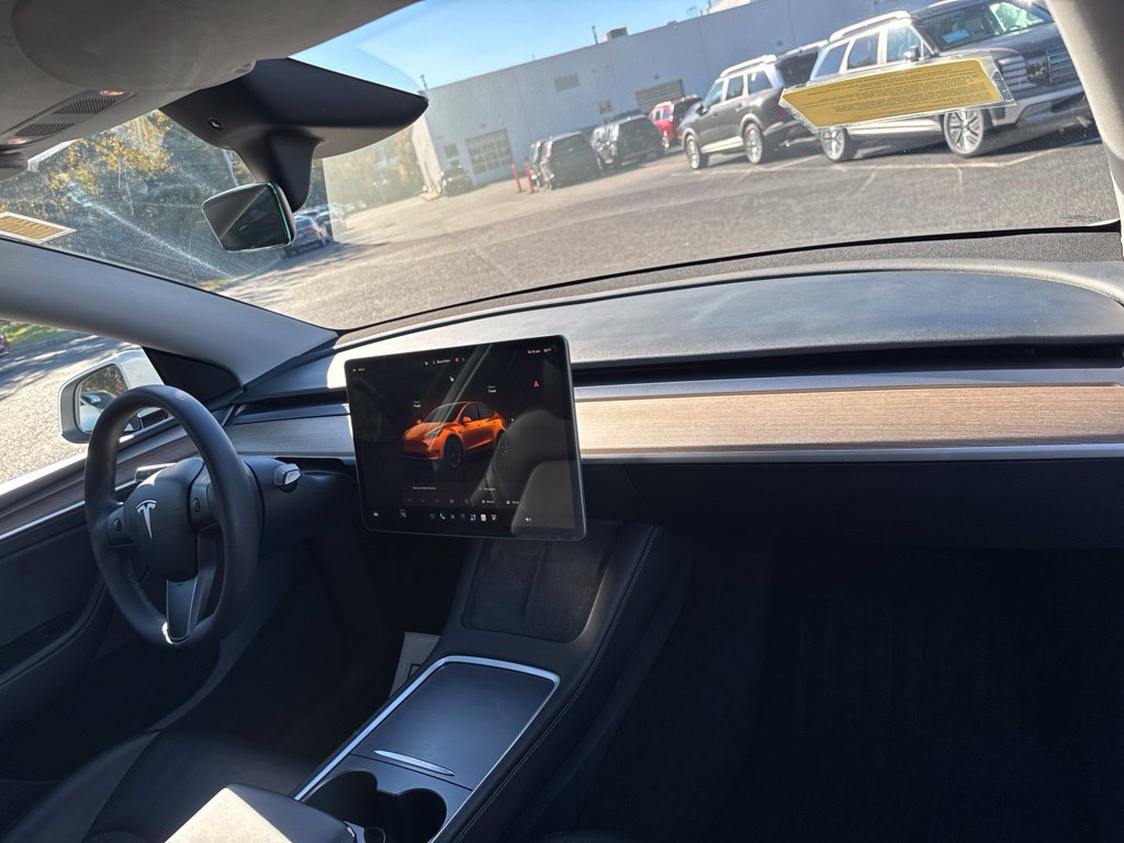 Used 2023 Tesla Model Y Long Range AWD/4WD image 24