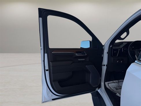 Used 2022 GMC Sierra 1500 Denali image 11