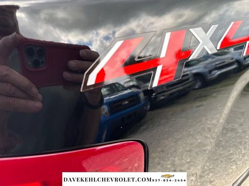 Certified 2018 Chevrolet Silverado 1500 LTZ w/ Sport Package AWD/4WD image 40